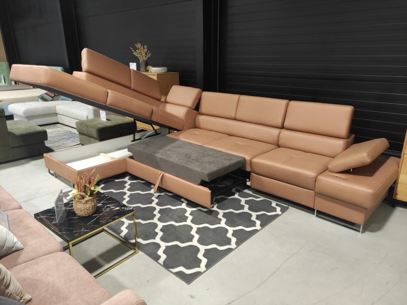 Ecksofa mit Schlaffunktion, Bettkasten