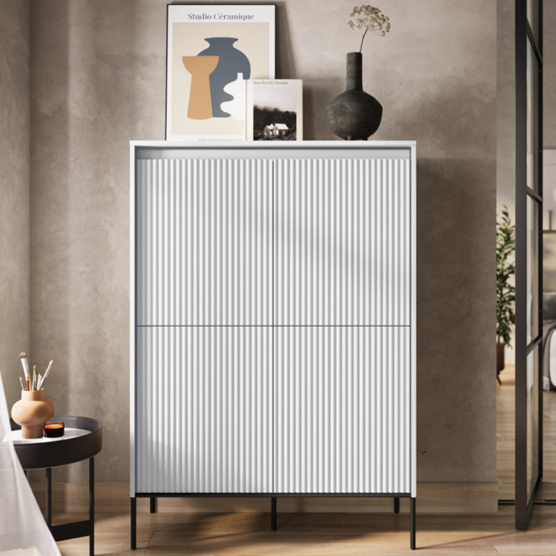 Hohe Kommode TREND TR-03 in Grau Farbe in modernem Wohnzimmer – stilvoll und funktional