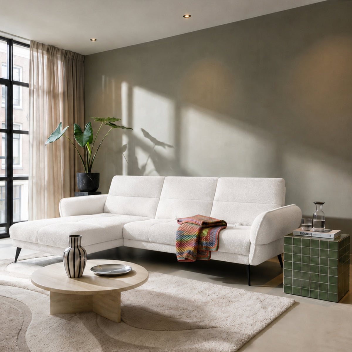 Modernes Ecksofa CAMPINA MINI – verschiebbare Rückenlehne, optional elektrisch 288x170 cm - Weiß (Bubble 1)
