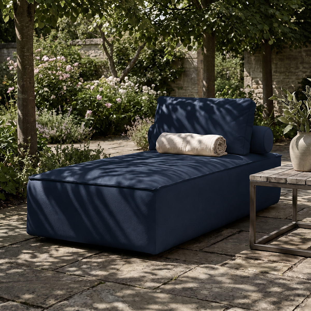 PATIO Chaiselongue modern komfortabel für Garten und Terrasse, Dunkelblau - Ocean